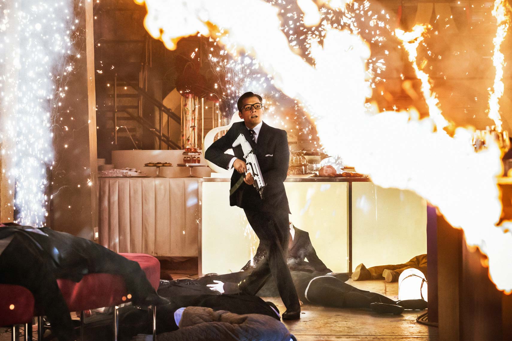 kingsman-the-secret-service_csXHcU